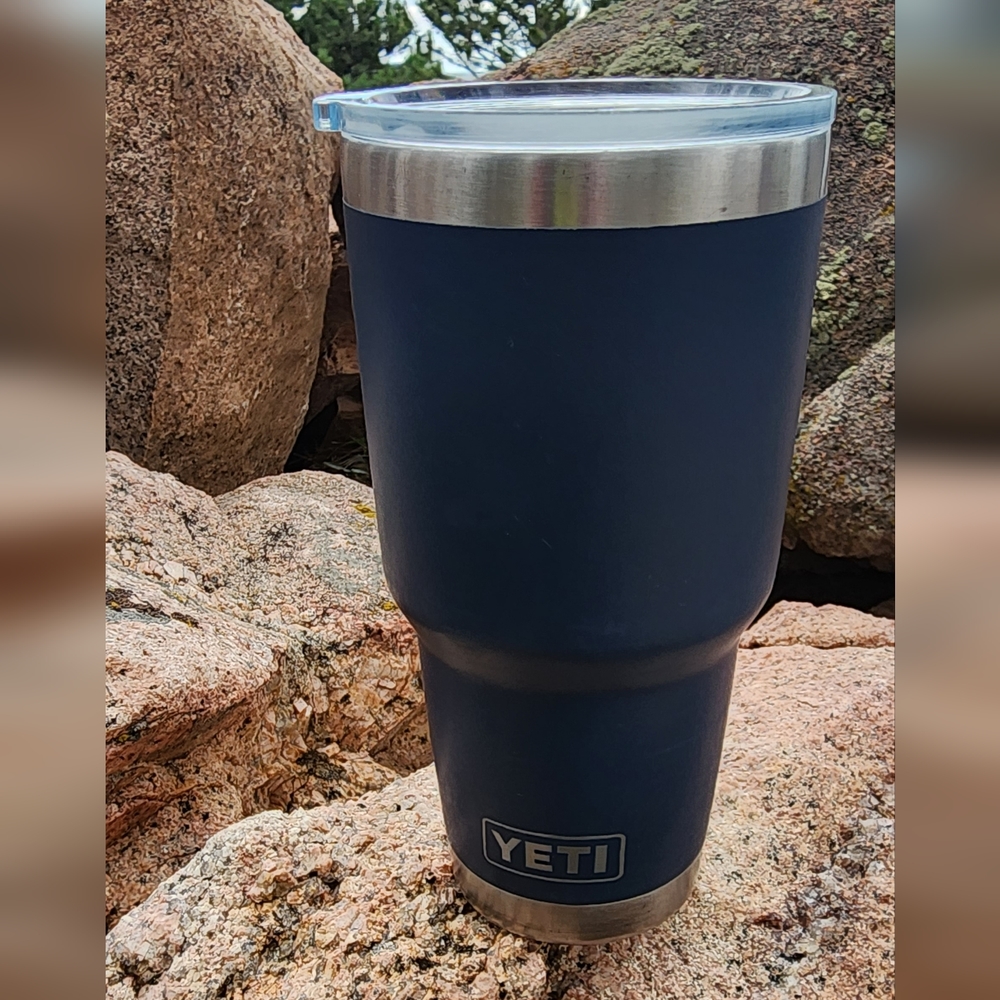 30 oz Navy Blue Yeti Rambler